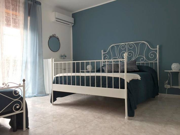 Appartamento per 7 persone, con Terrazza e Giardino nonché Panorama a Tortora