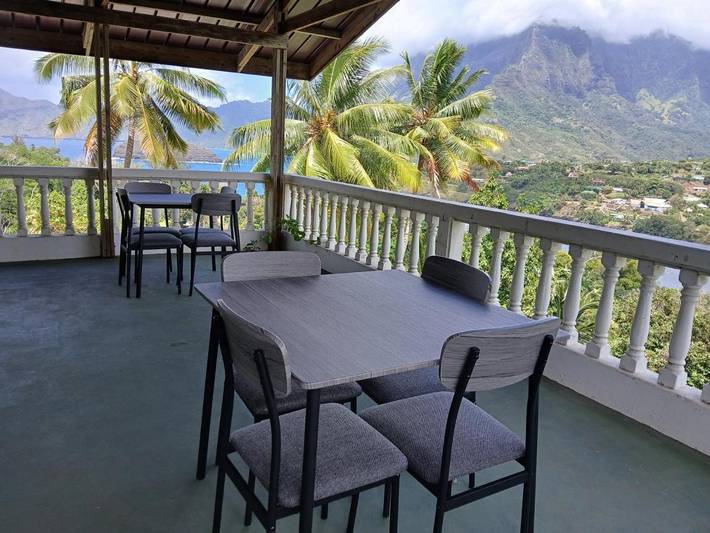 Gîte pour 2 personnes, avec vue ainsi que terrasse et jardin dans Atuona - 3
