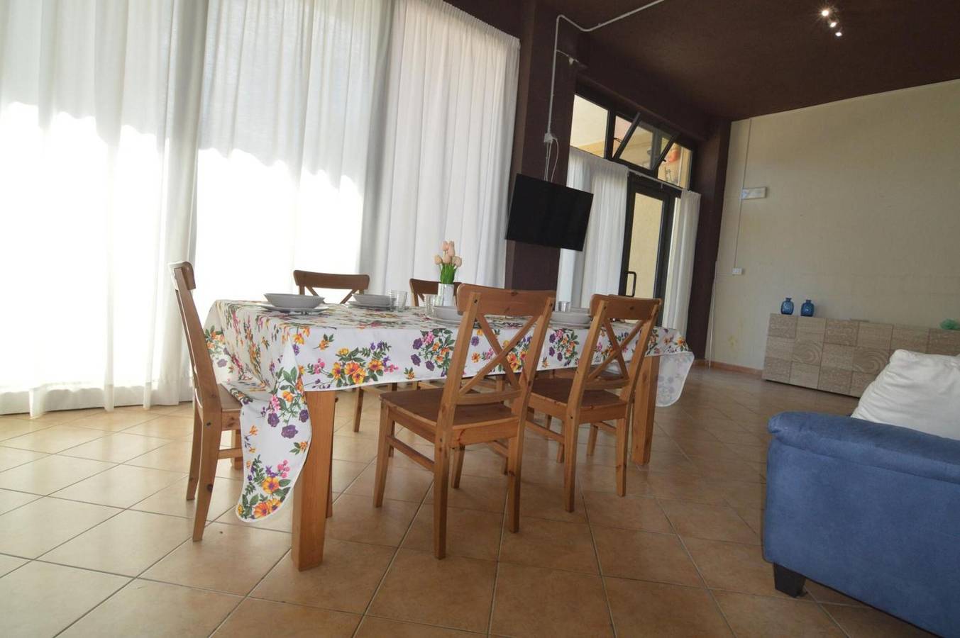 Appartamento intero, Loredana's House - Ampio appartamento con giardino e parcheggio a Pachino in Pachino, Siracusa e dintorni