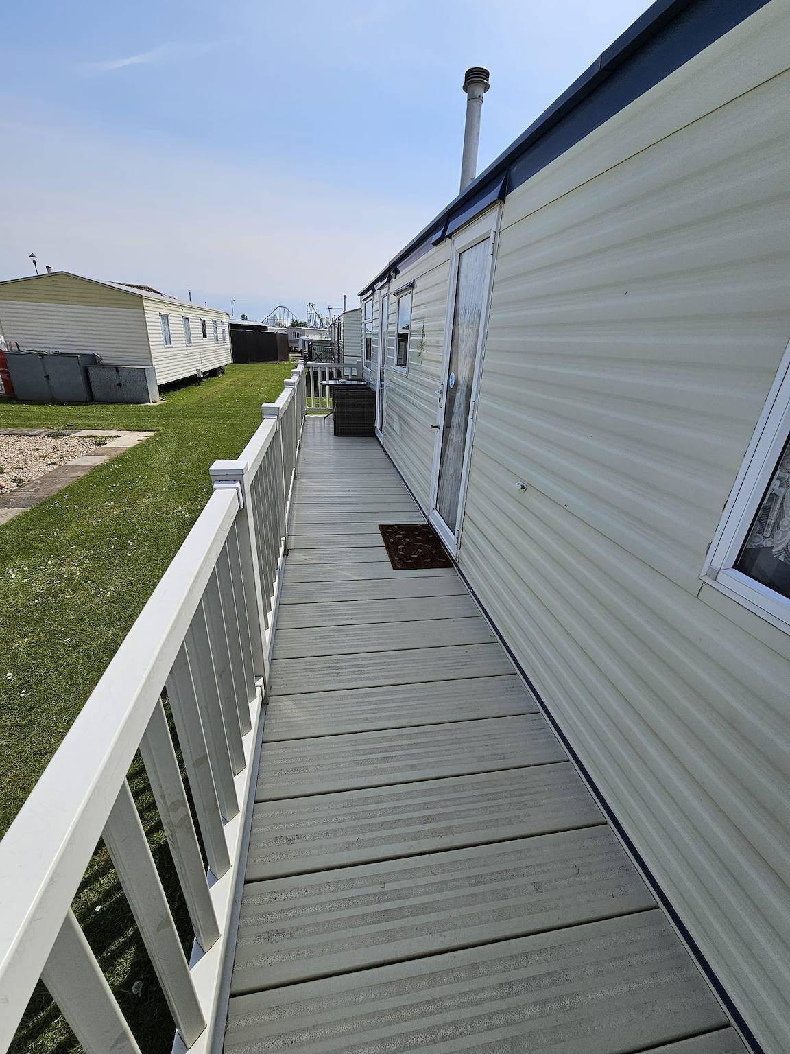 Ingoldmells - Caravan- Sleeps 8 - Seaside - Wi-Fi in Ingoldmells, Lincolnshire