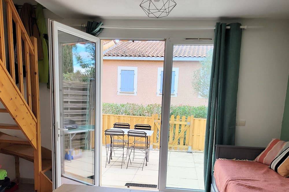 Maisonnette en residence vacance odalys in Calvisson, Côte méditerranéenne (France)
