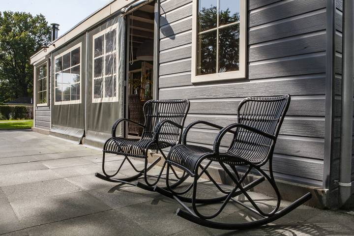 Chalet für 5 Personen, mit Terrasse und Balkon/Terrasse - 1