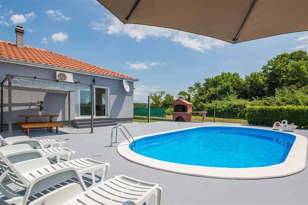 Casa vacanza a Zara a partire da 214€ a notte