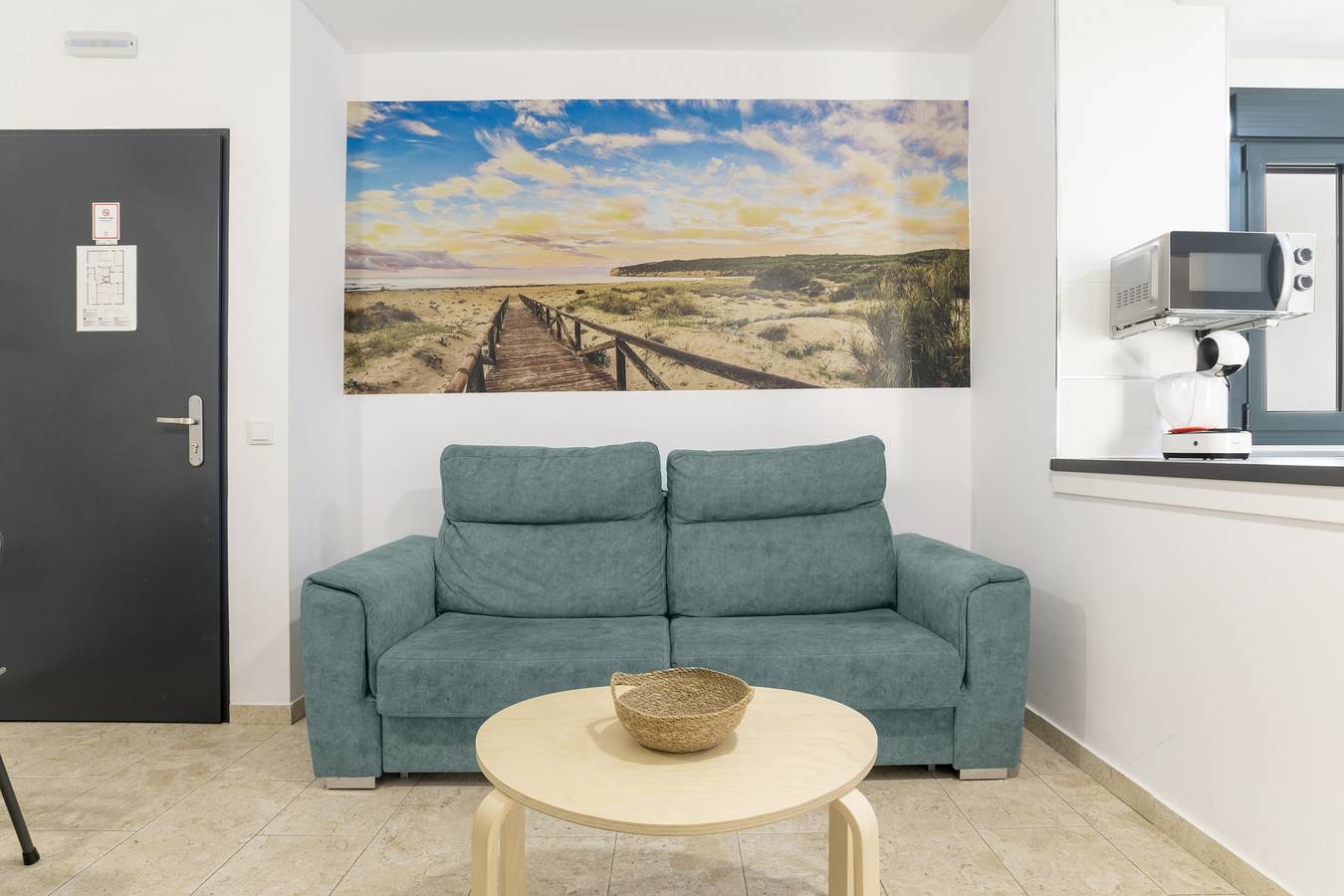 Apartamento entero, Apartamento 'Bellamar 6 Apartamento 2Dormitorios' con Wi-Fi y aire acondicionado in Playa Barbate, Barbate