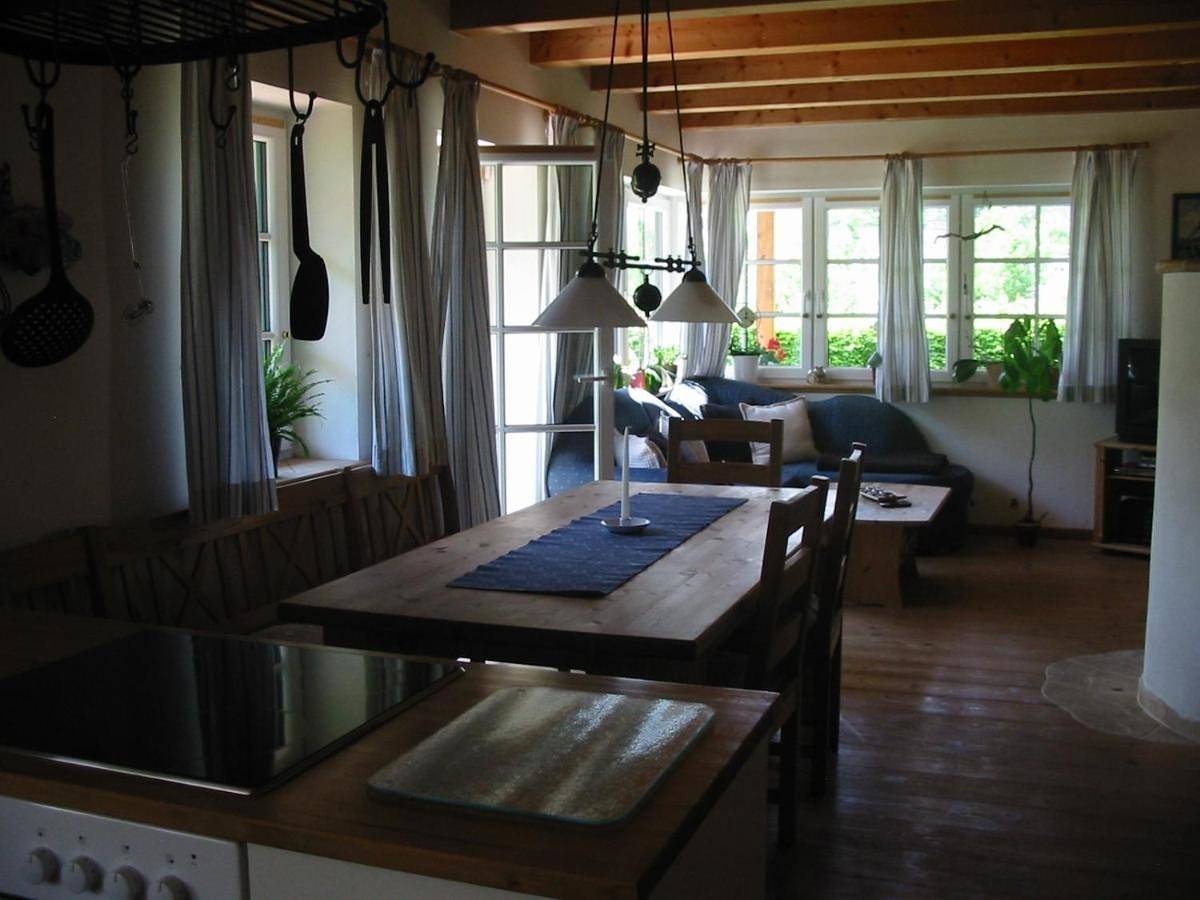 Ganze Wohnung, Apartment with Terrace in Ebensee, Bezirk Gmunden