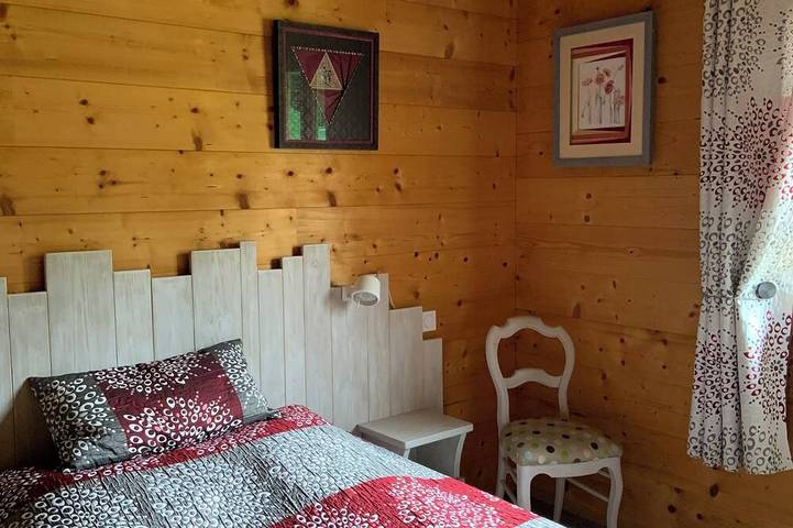 Gîte pour 6 personnes, avec jardin, animaux acceptés à La Pesse - 3