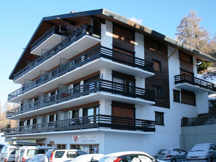 Hütte für 6 Personen, mit Pool und Garten sowie Balkon in Veysonnaz