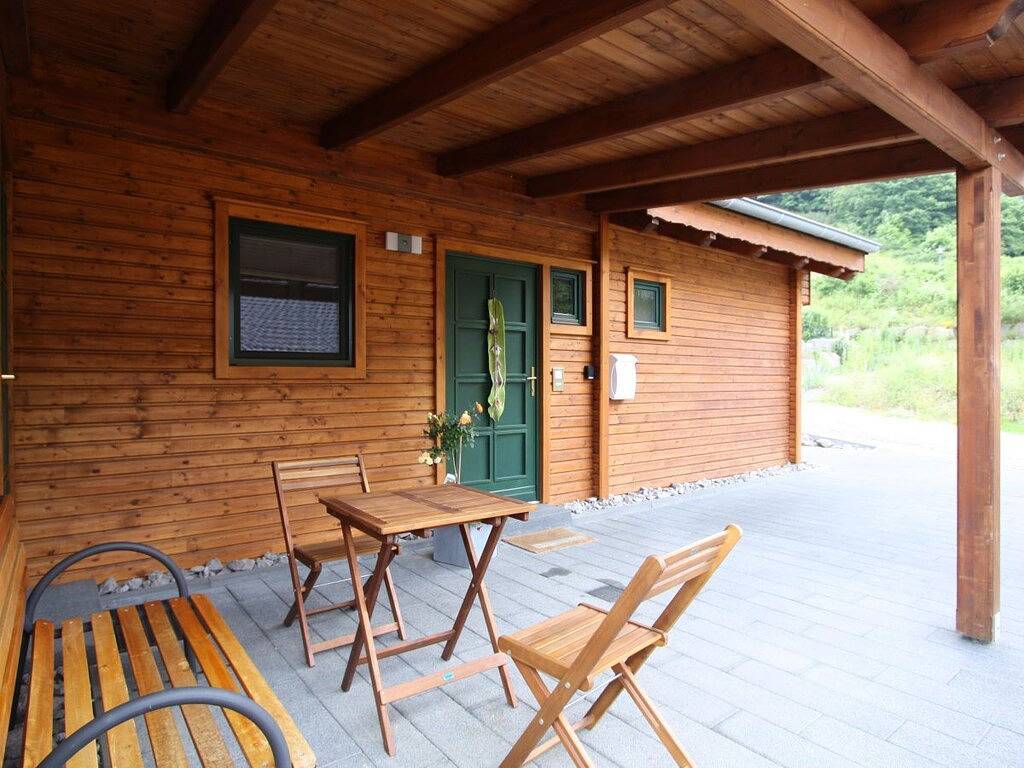 Ferienhaus in Rieden mit Schwimmbecken in Rieden (Eifel), Osteifel