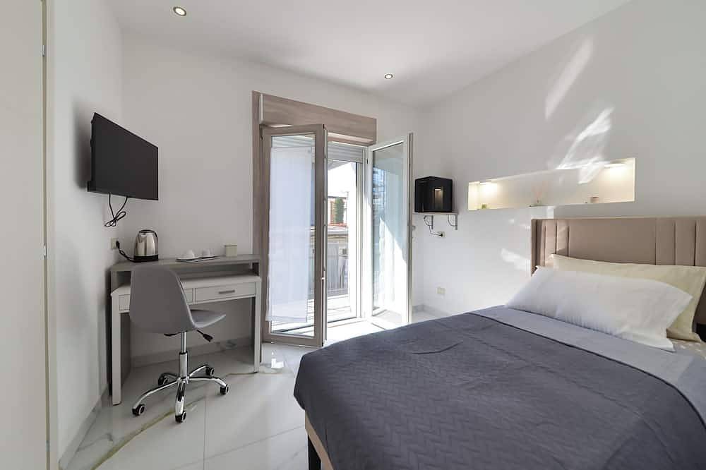 Camera Di Nuovissima Costruzione Con Bagno Privato, Wifi E Balcone in Rho, Provincia di Milano