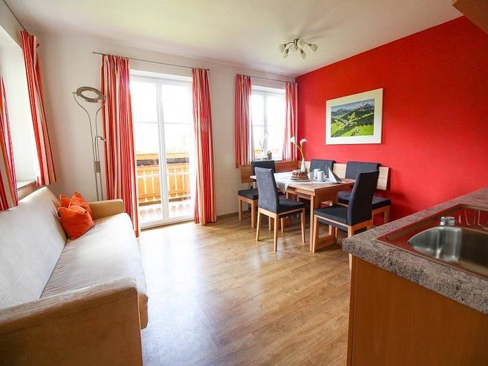 Ganze Ferienwohnung, Apartment/1 Schlafraum/Dusche, Wc in Filzmoos, Tennengau