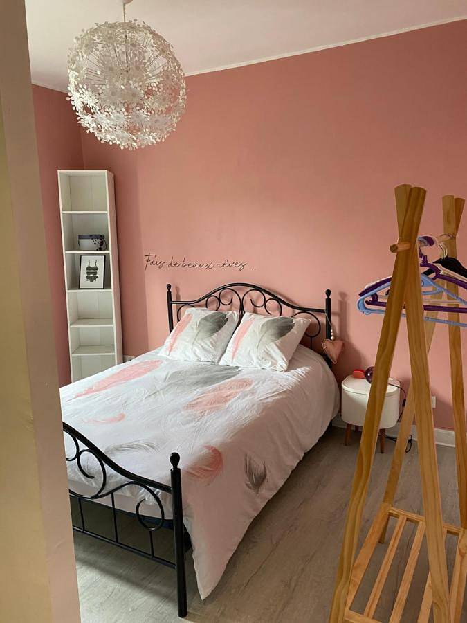 One-Bedroom House in Bort-les-Orgues, Région d'Ussel