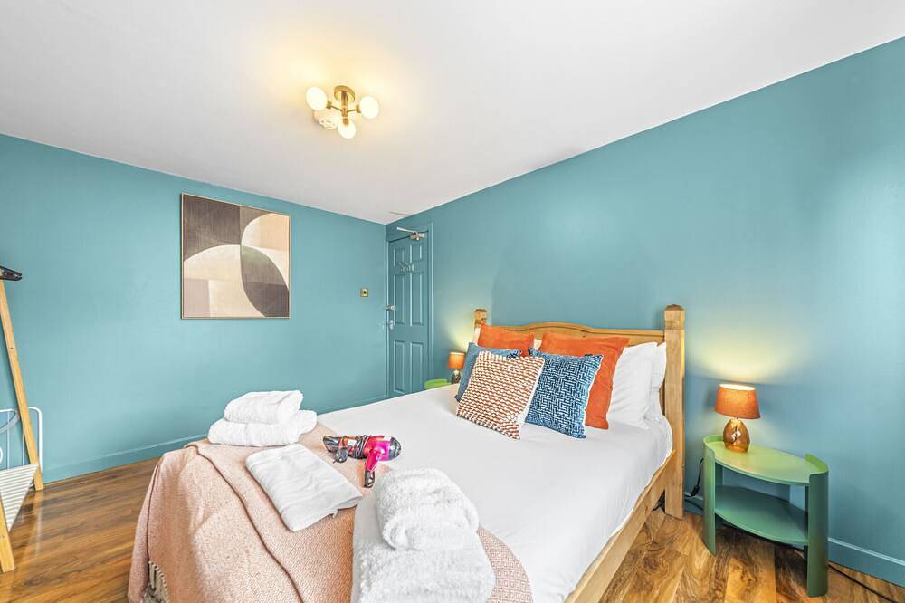 Mystayinn Lovat Guest House - Room 6 in Inverness, Highlands