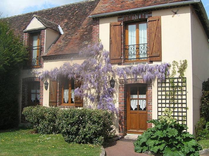 Gîte pour 5 personnes, avec jardin et terrasse dans Châtillon-Coligny