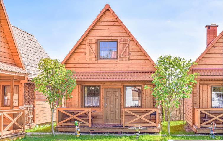 Ferienhaus für 4 Personen mit Garten in Bobolin, Powiat Sławieński