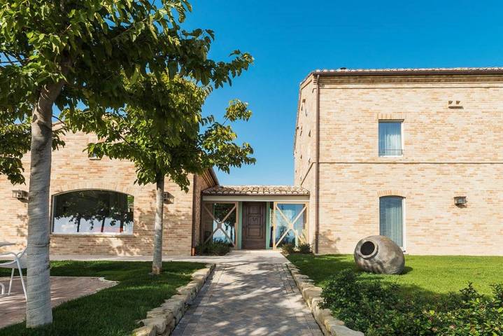 Resort per 3 persone, con piscina e panorama nonché giardino - 1