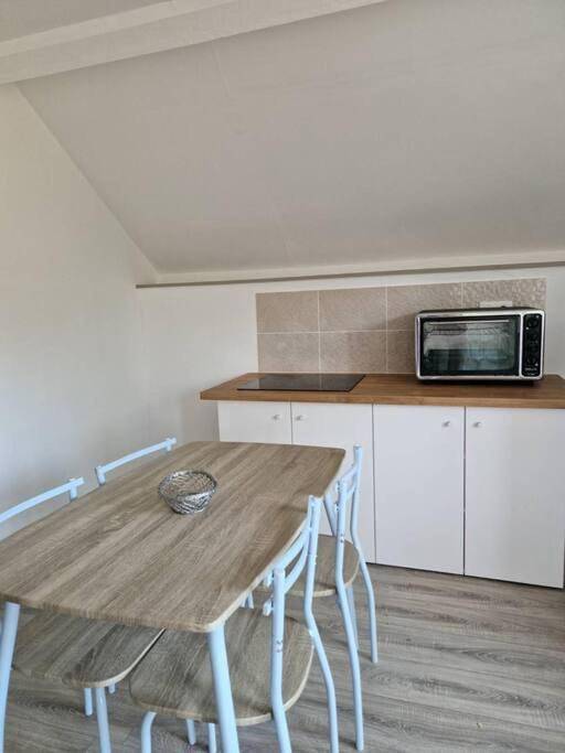 Appartement entier, Appartement au milieu des vignes in Thésée, Région de Romorantin-Lanthenay