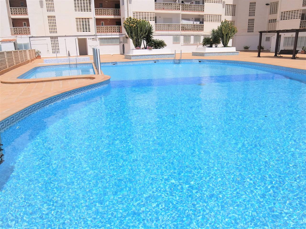 Entire apartment, Bonaire E3 - 12 in Playa de Gandía, Costa de Valencia