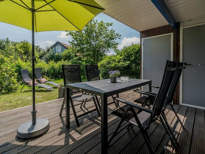 Ferienhaus für 4 Personen, mit Terrasse und Garten in Renesse - 3