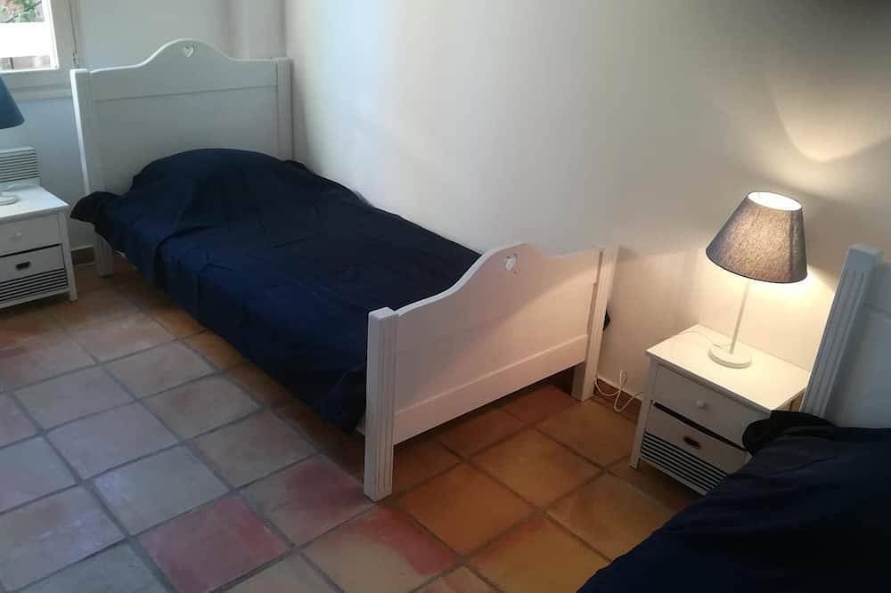 Dolce Vita - Sea view (beach 250 m away) in Rayol-Canadel-sur-Mer, Draguignan Region