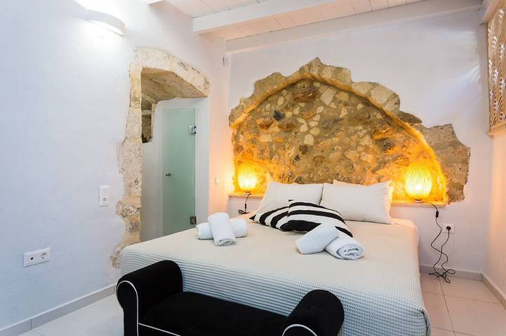 Mediterraneo Suite Home in Rethymno (City), Rethymno en omgeving