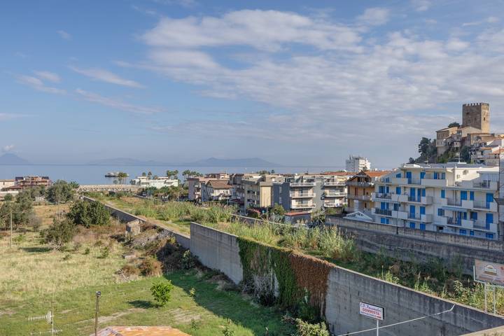 Entire apartment, Suite 'Ekaterina Sunsets' with Sea View in Brolo, Messina Province