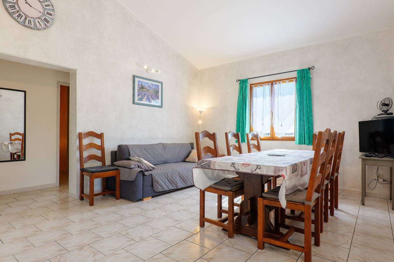 Casa de vacaciones «Le Chêne - La Fontinelle» con vistas a la montaña in Bessas, Ardèche
