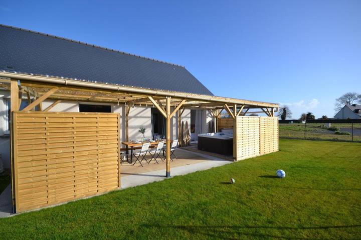 Location de vacances pour 6 personnes, avec vue et jardin à Plancoët - 4