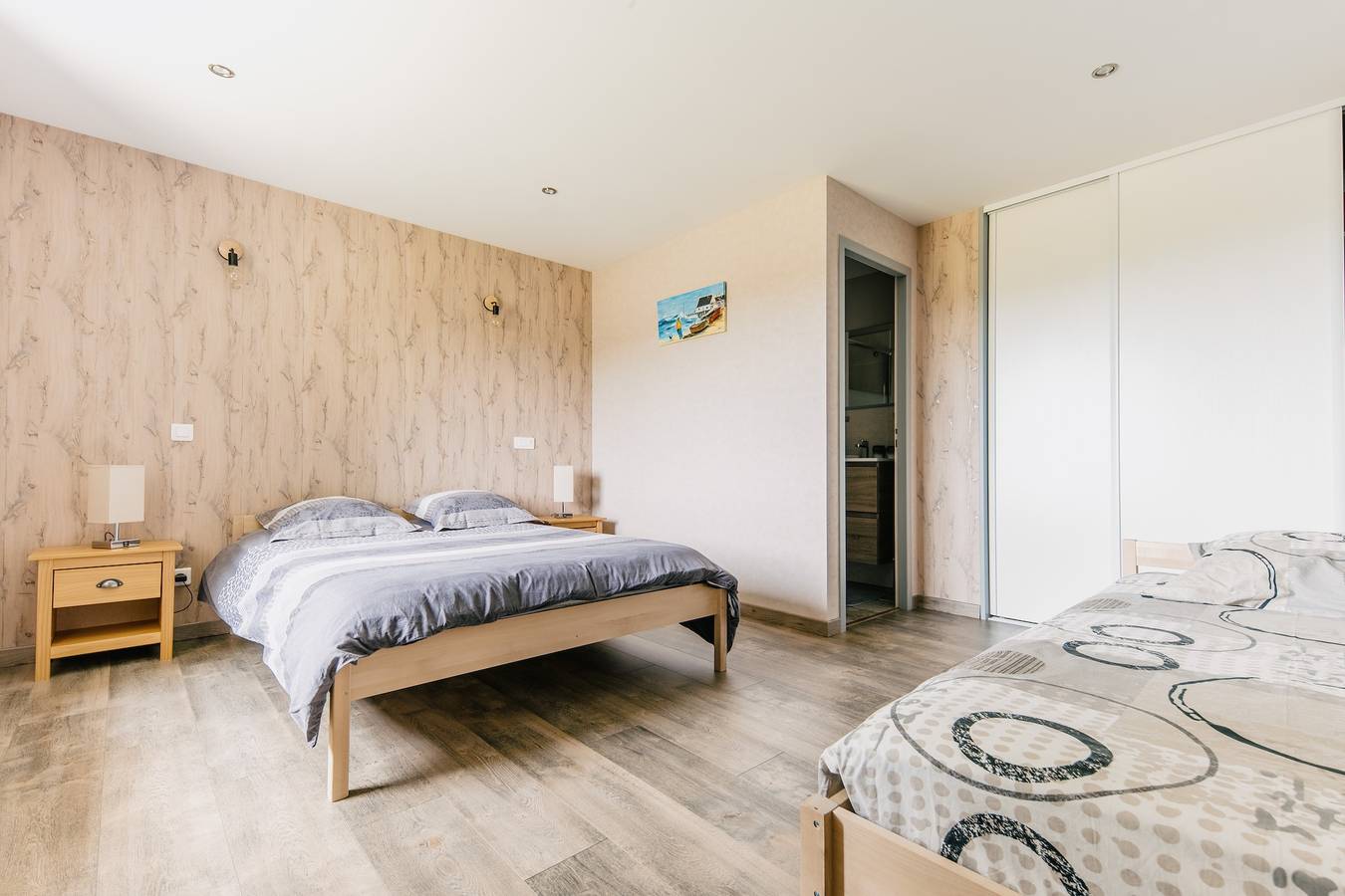 Appartement entier, L'Escapade à la Banut in Champs-sur-Tarentaine-Marchal, Parc naturel régional des Volcans d'Auvergne