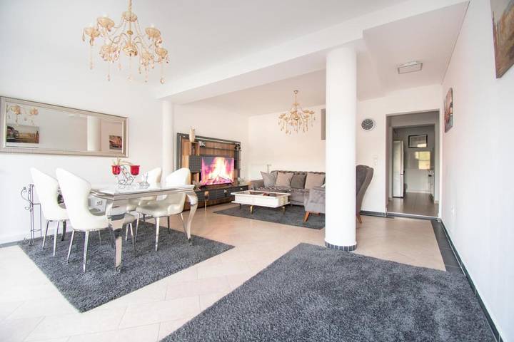 Ferienwohnung für 2 Personen, mit Garten und Sauna sowie Ausblick in Remagen - 2