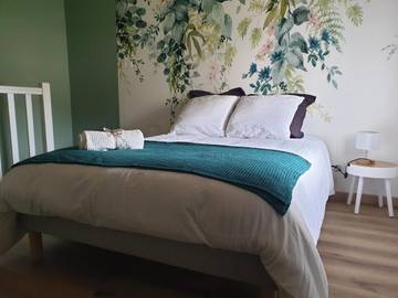 Gîte pour 4 personnes, avec jardin à Montebourg