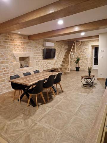 Gîte pour 6 personnes, avec balcon à Châtillon-sur-Seine