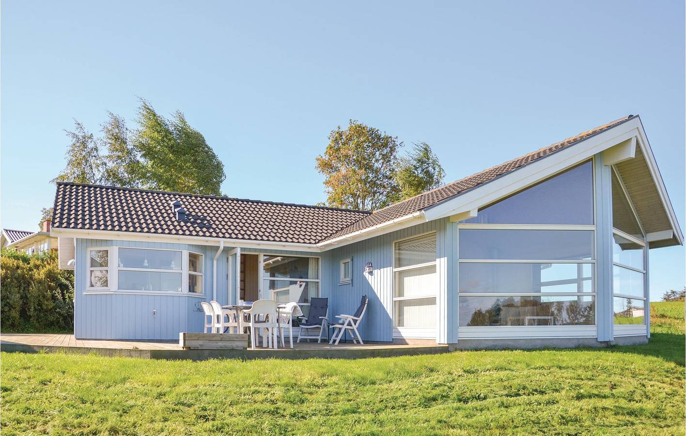 Vacation house for 4 people with terrace in Frederikssund, Frederikssund Region