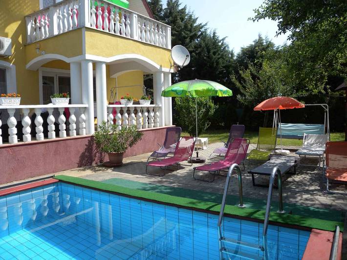 Ferienhaus für 8 Personen, mit Balkon und Garten am Balaton - 3