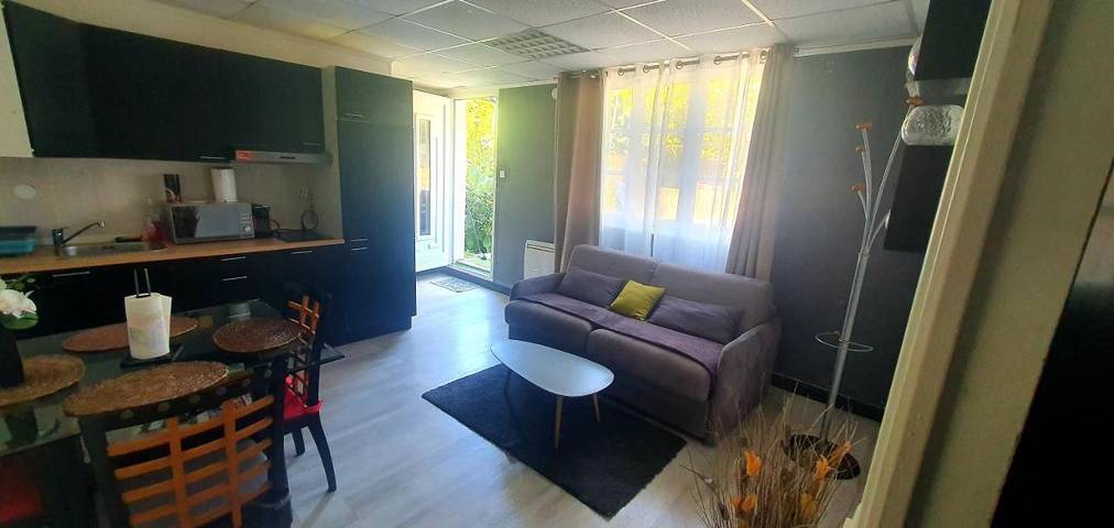 Casa de vacaciones para 4 personas, con jardín y piscina además de vistas y piscina para niños - 1