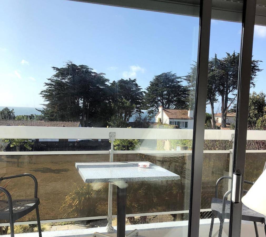 Budget Double Room in Pornic, Côte de Jade