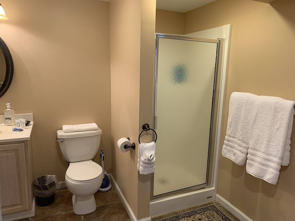 * Übersehen, Reiseziel: Fun Times für Bootfahren und Golf garantiert in Lake Monroe