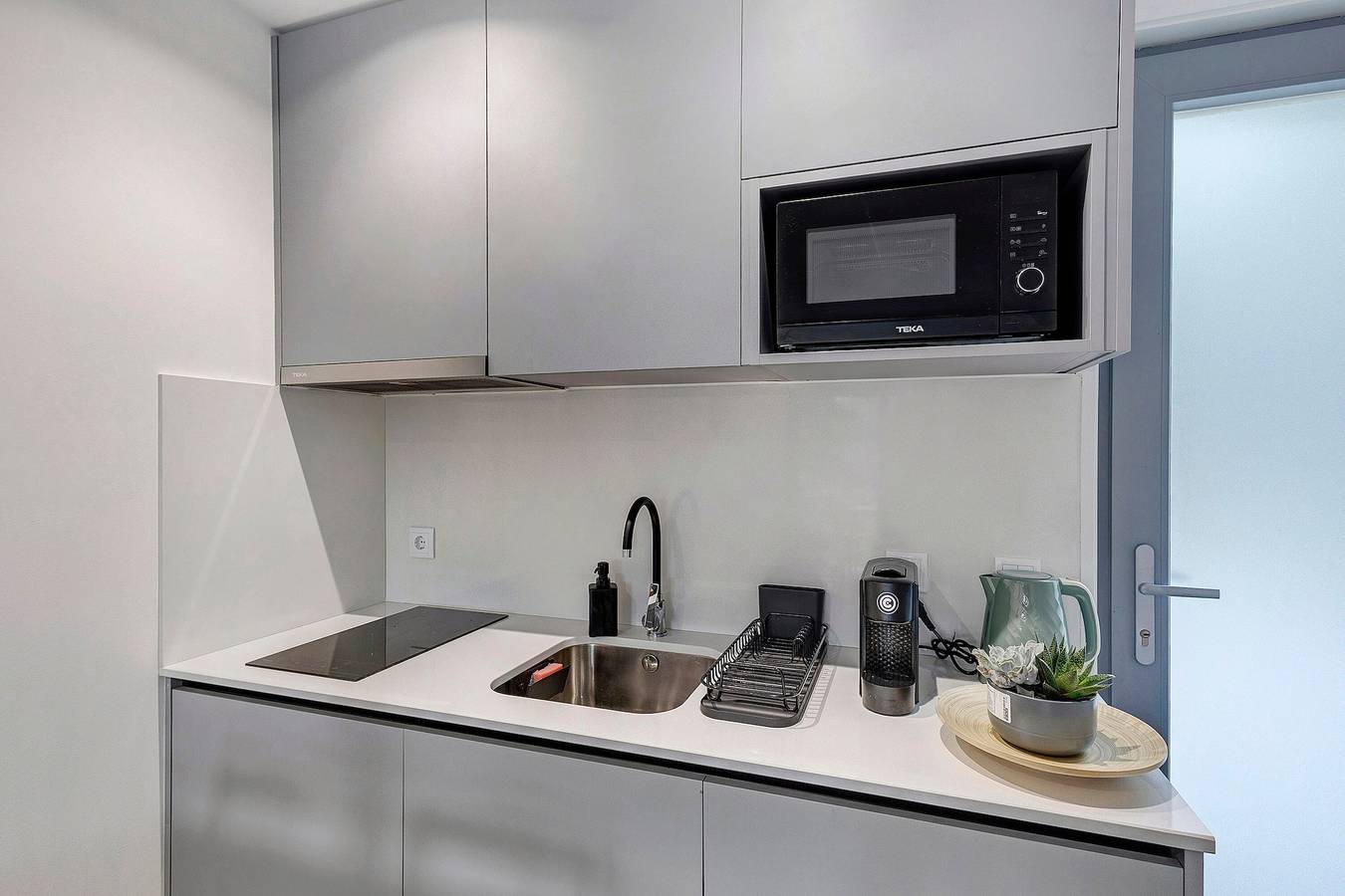 Casa da Maria: Mountain Retreat with Lake View, Wi-Fi and Air Conditioning in Vilar da Veiga, Gerês