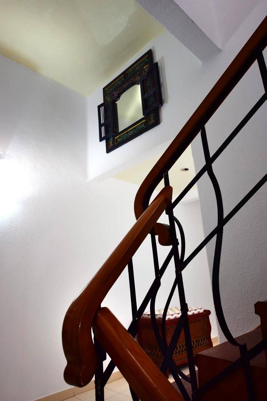 Parigi Hotel bed and Breakfast in Distrito Centro-Ifara, Santa Cruz de Tenerife