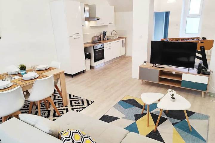 Ferienhaus für 12 Personen, mit Garten - 1