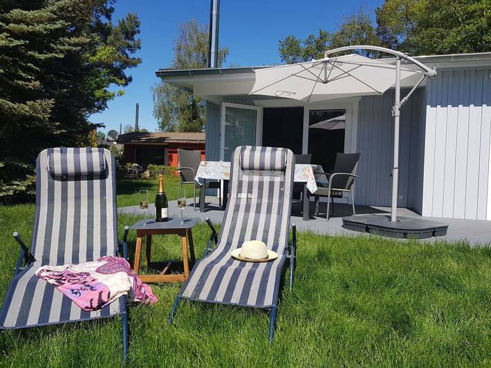 Bungalow für 4 Personen, mit Garten und Terrasse in Zingst - 2