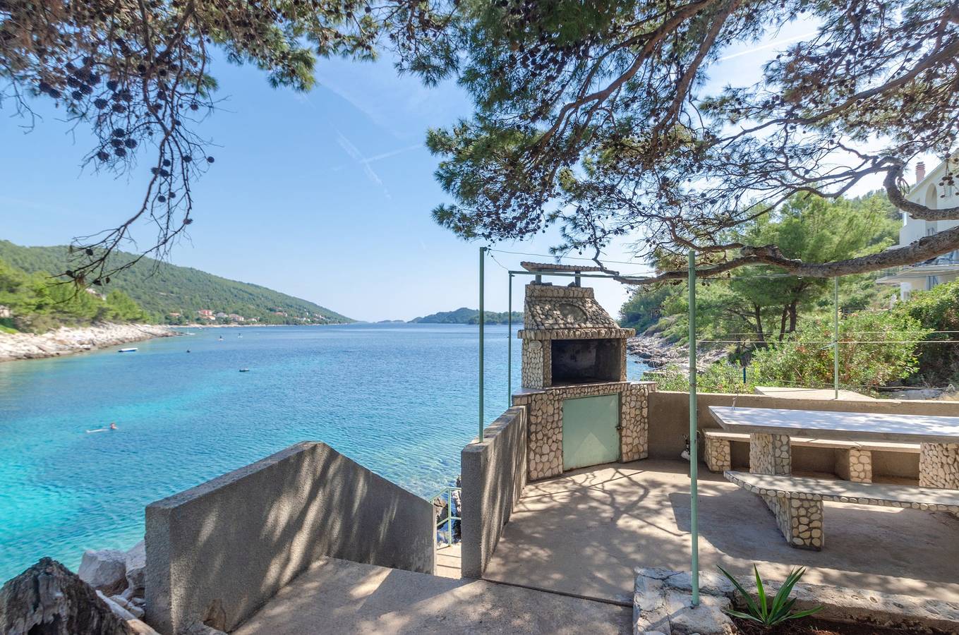 Entire apartment, Standard apartment with sea view in Vela Luka, Korcula