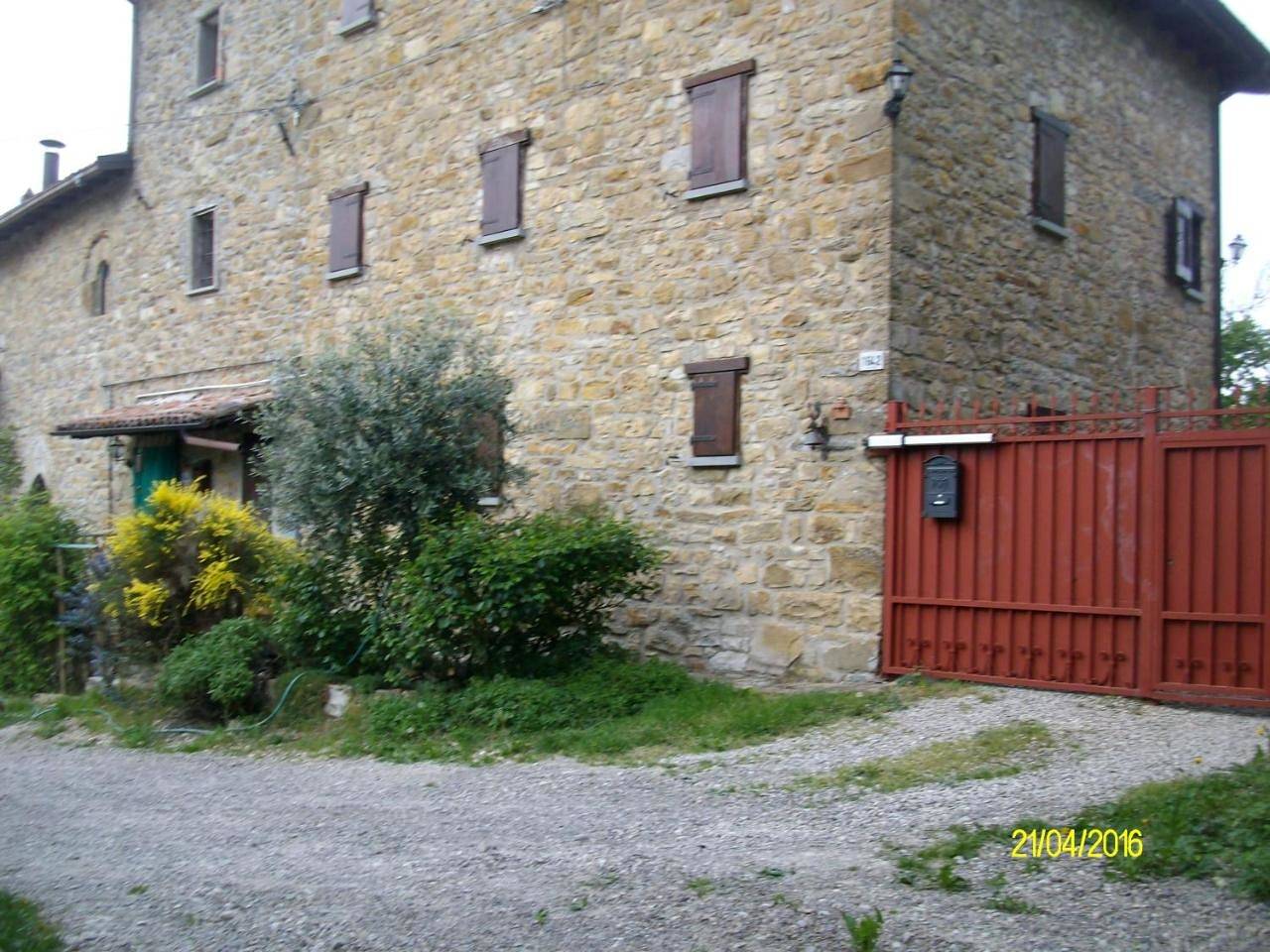 Classic Triple Room in Serramazzoni, Province de Modène