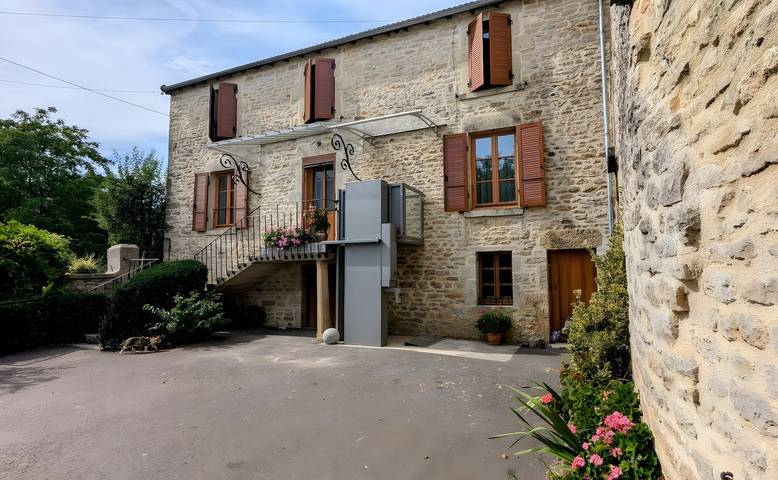Gîte « La Mais'ange » avec Wi-Fi in Jailly-les-Moulins, Région de Montbard