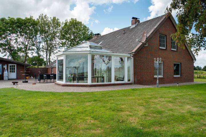 Ferienhaus für 12 Personen, mit Garten, mit Haustier in Wittmund