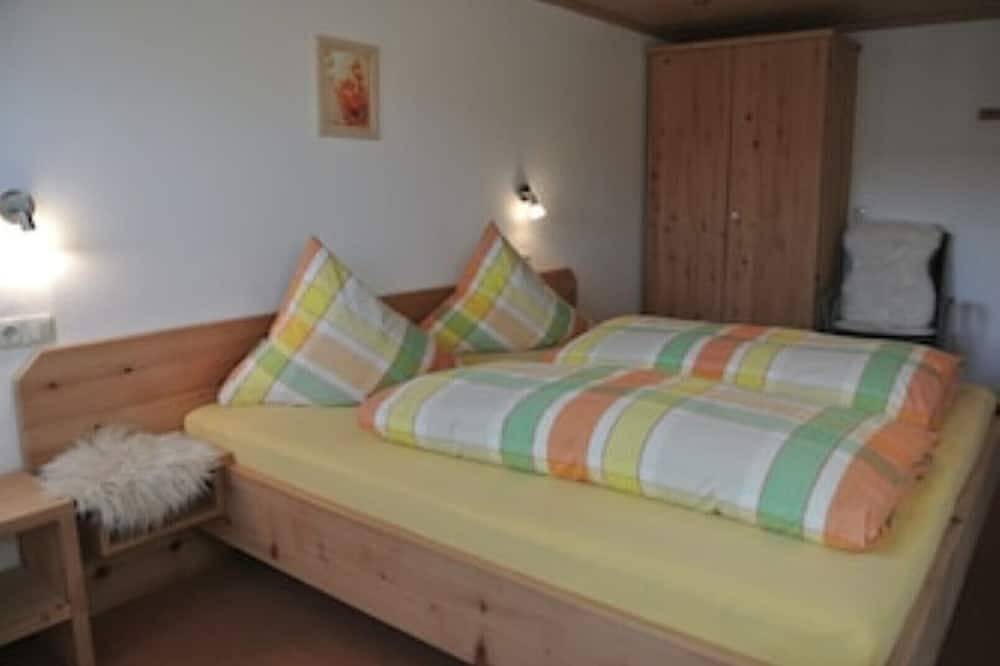 Ganze Wohnung, Ferienwohnung in sehr ruhige Lage im südlichen Allgäu in Hopferau bei Füssen in Hopferau, Bayerisch Schwaben