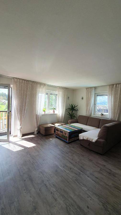 Ferienwohnung für 6 Personen, mit Seeblick und Balkon, kinderfreundlich in Mondsee (Stadt) - 3