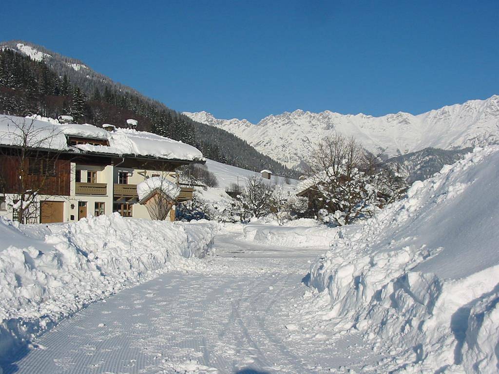 Biberg 2 - Doppelzimmer mit Schlafcouch, Dusche/Wc in Loferer und Leoganger Steinberge, Leogang