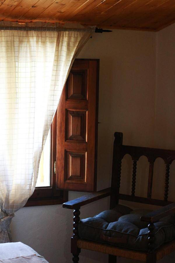 Gîte pour 3 personnes, avec terrasse, adapté aux familles à El Bruc - 2