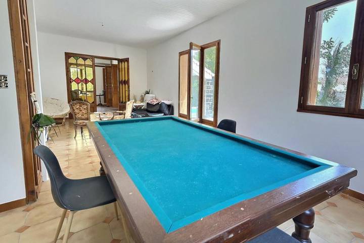 Location de vacances pour 8 personnes, avec vue et jardin ainsi que sauna et piscine, animaux acceptés à Cazouls-lès-Béziers - 4