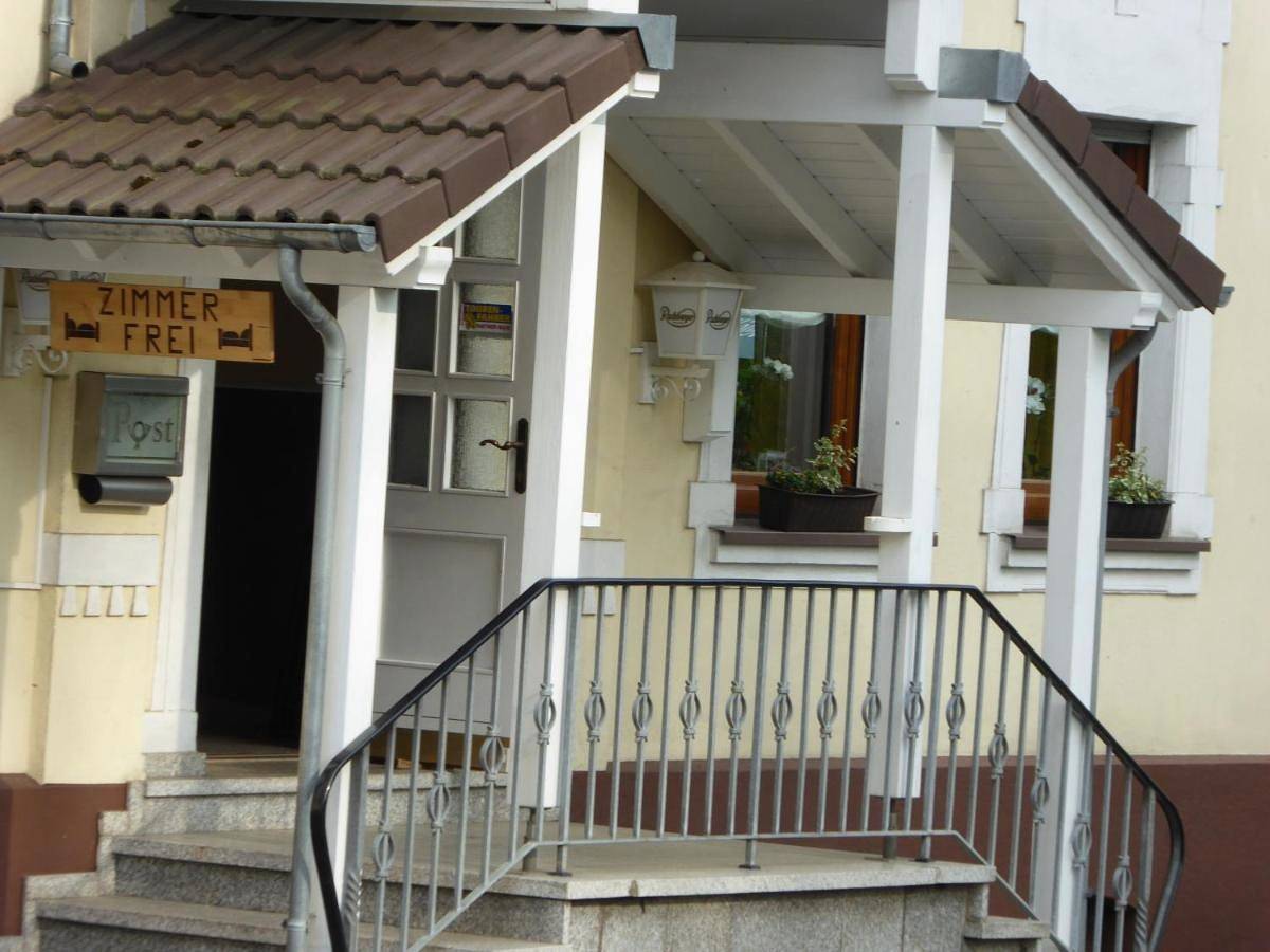 Double or Twin Room with Shared Bathroom in Katzwinkel (Sieg), Altenkirchen & Umgebung